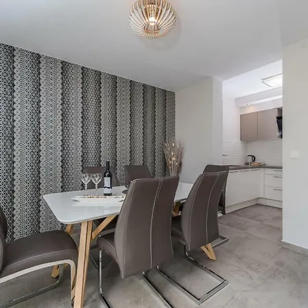 Franica Appartamento Zara