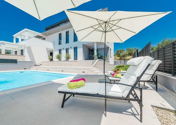 Апартаменты Franica Задар