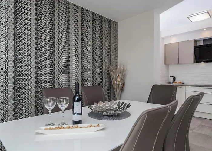 Franica Апартаменты Задар