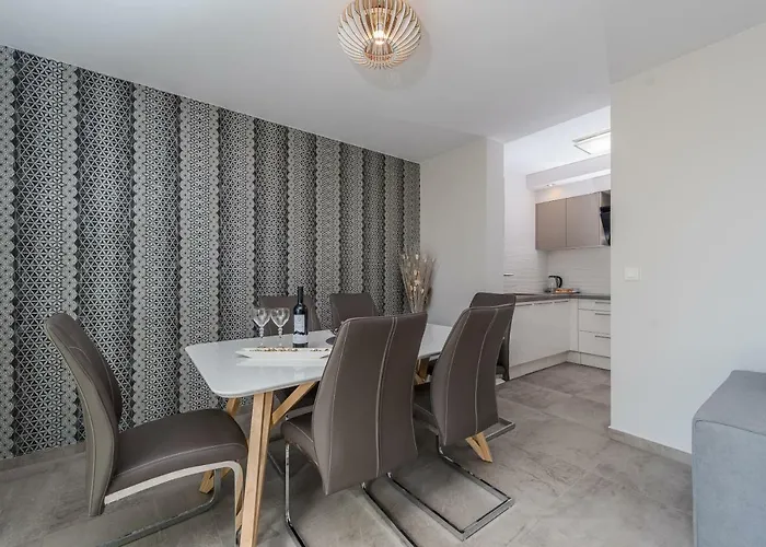 Franica Апартаменты Задар