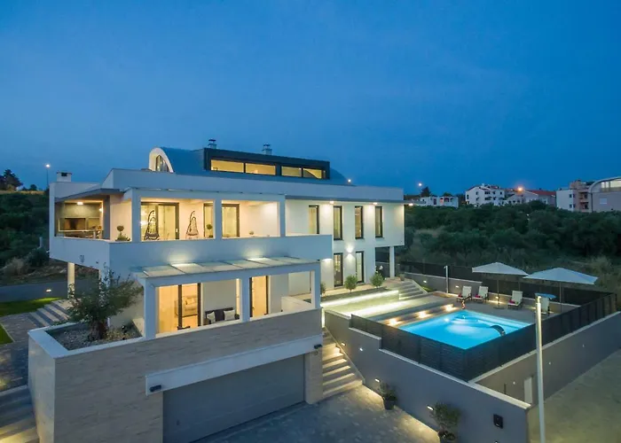 Апартаменты Franica