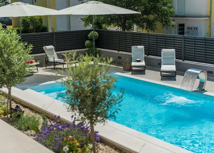 Franica Apartament *